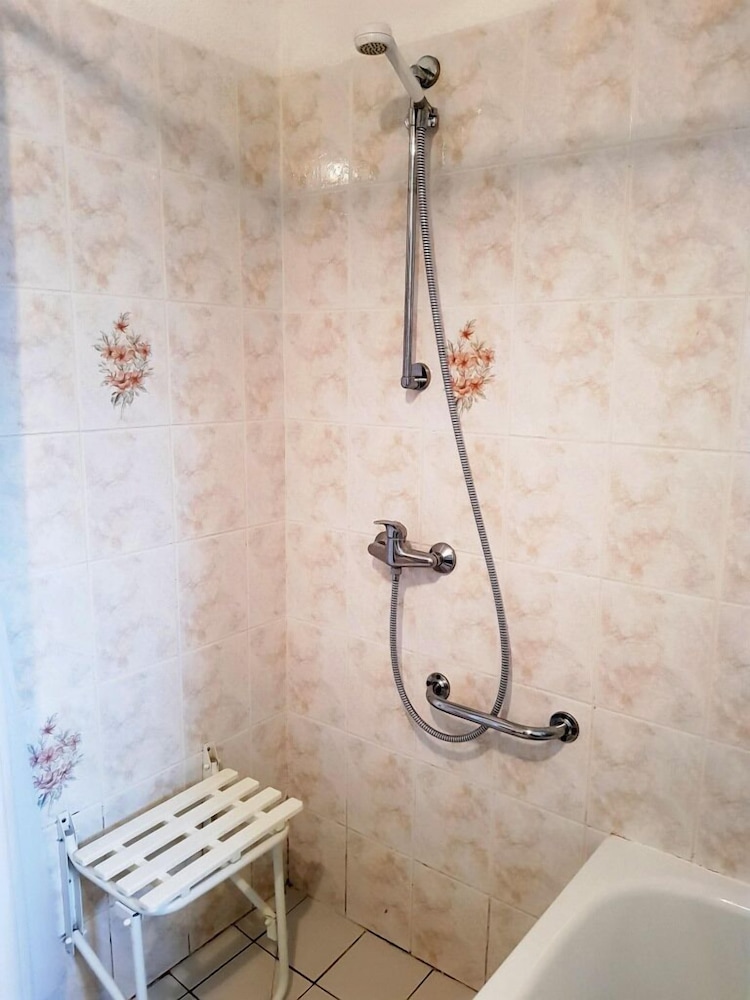 Double Room, 1 King Bed, Accessible (Marquise) photo 2