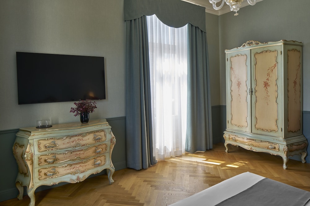 Terrace Suite - Photo 3