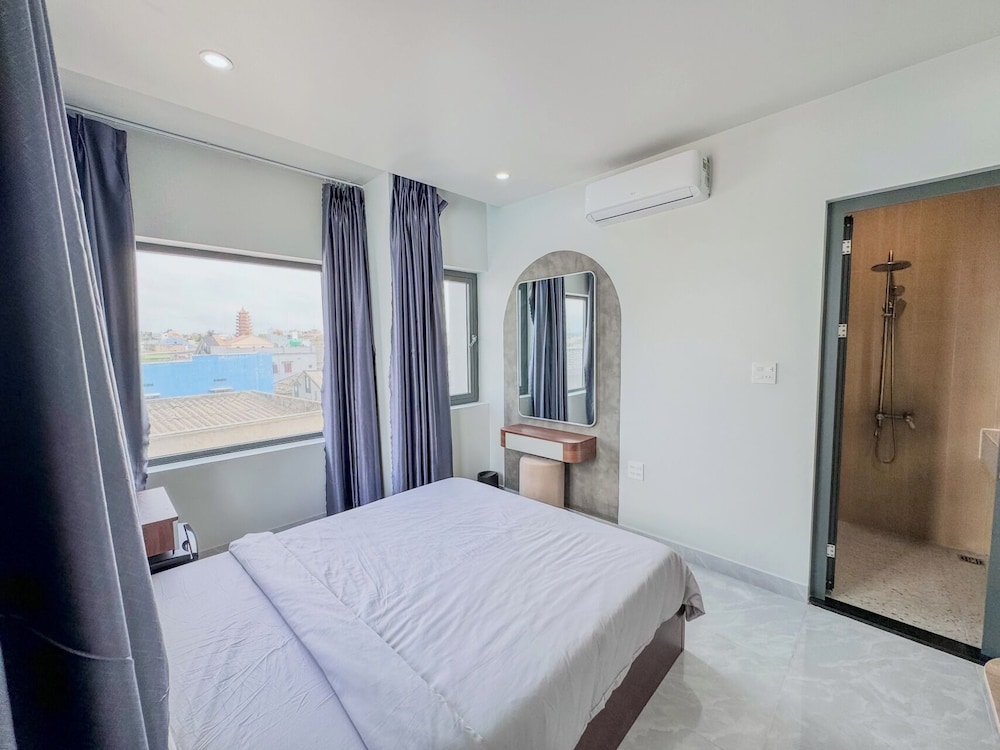Superior Double Room, Partial Ocean View - Photo 4
