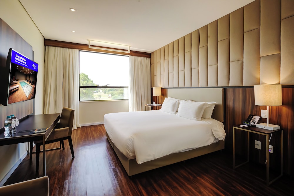 Superior Room, 1 King Bed - Photo 7