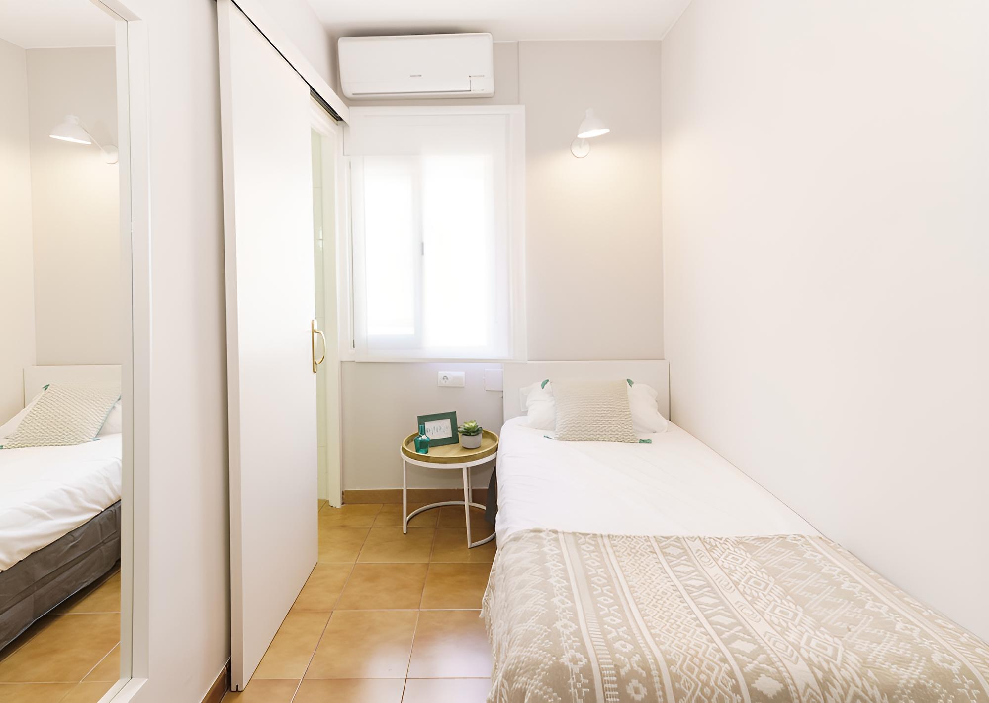 Single Room photo 1