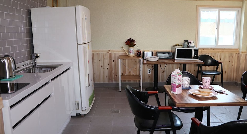 Traditional Room (Ondol / B) - Photo 11