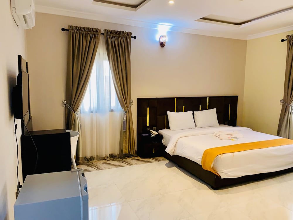 Exclusive Suite
