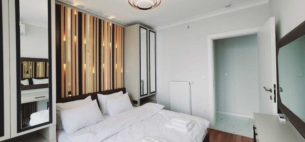 Luxury Apartment photo 1