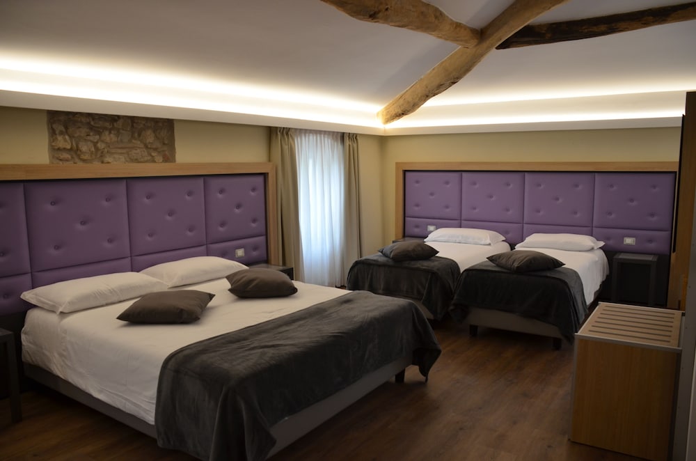 Superior Quadruple Room photo 1