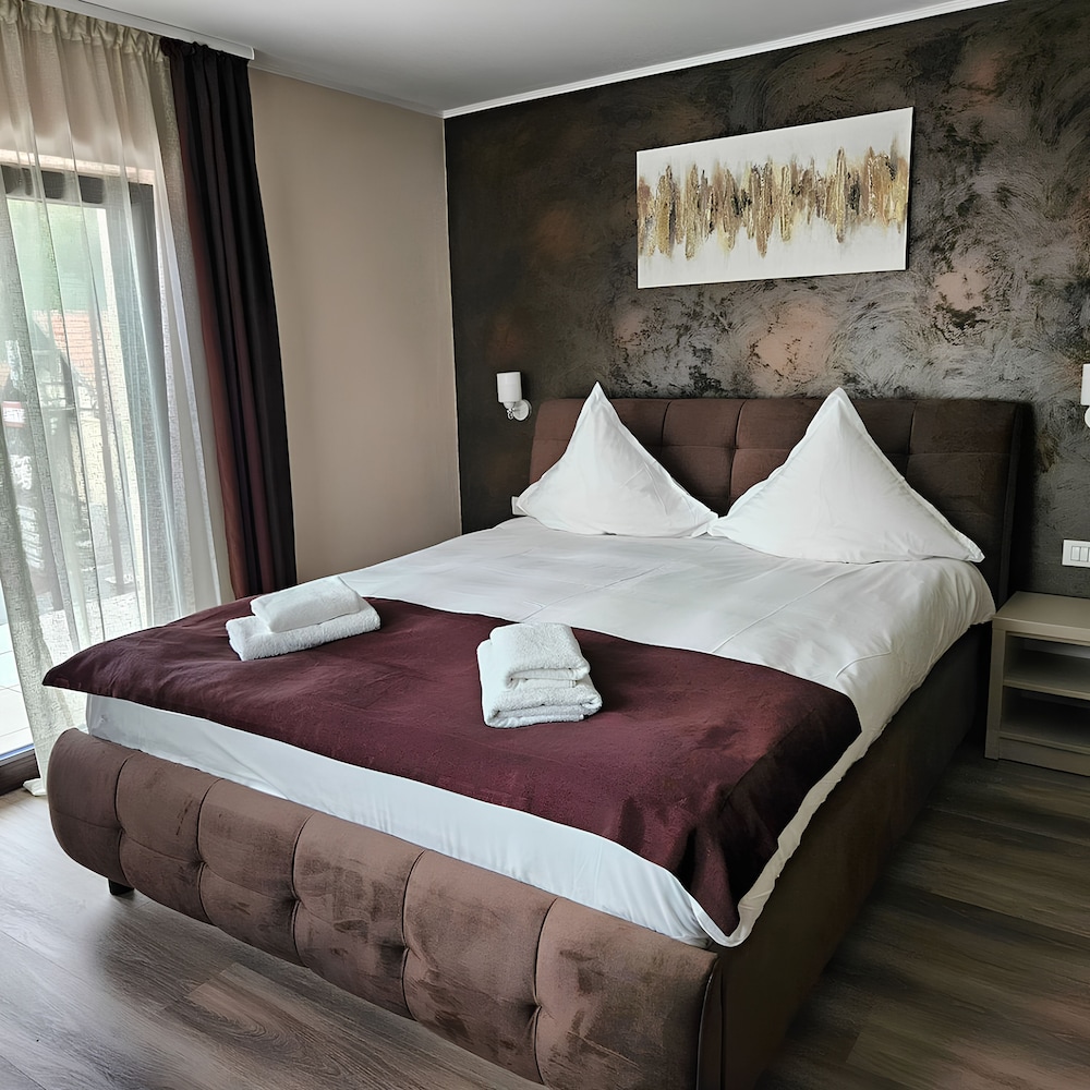 Room 5