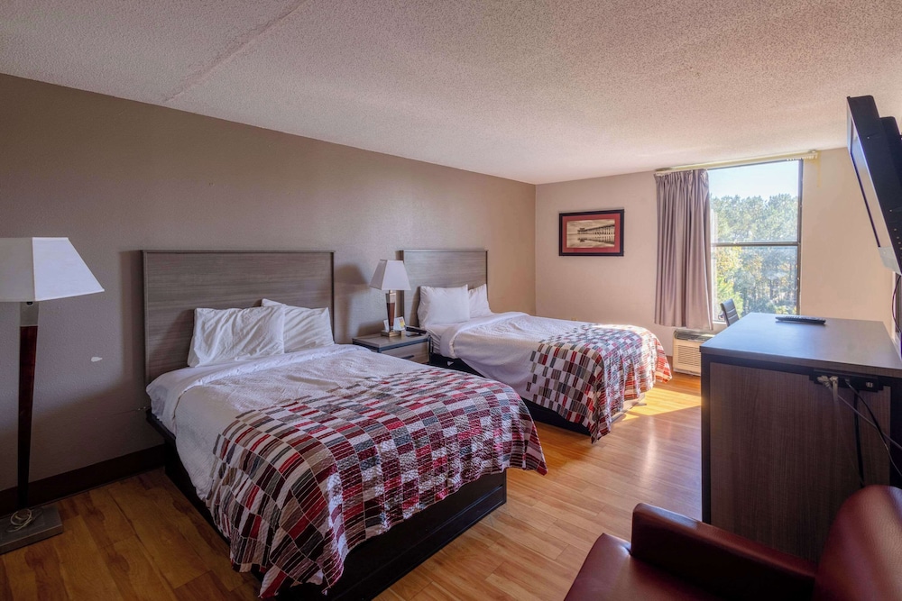 Standard Room, 2 Double Beds, Non Smoking - Photo 5