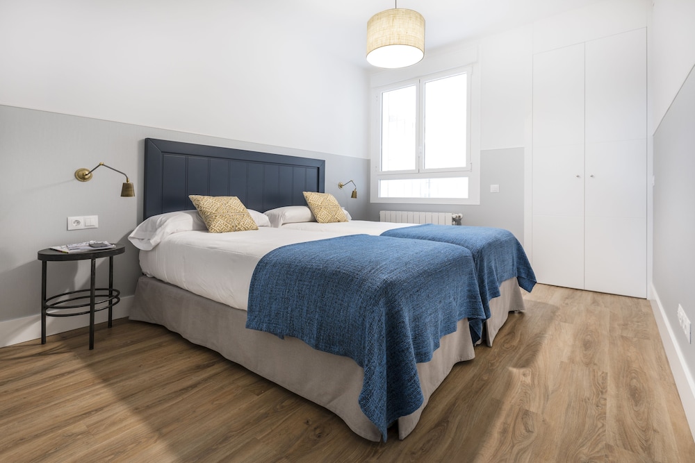 Standard Apartment, 1 Bedroom, Accessible photo 2