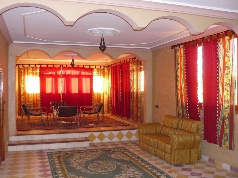 Family Room, Multiple Beds photo 2