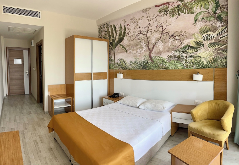Standard Double Room, Sea View