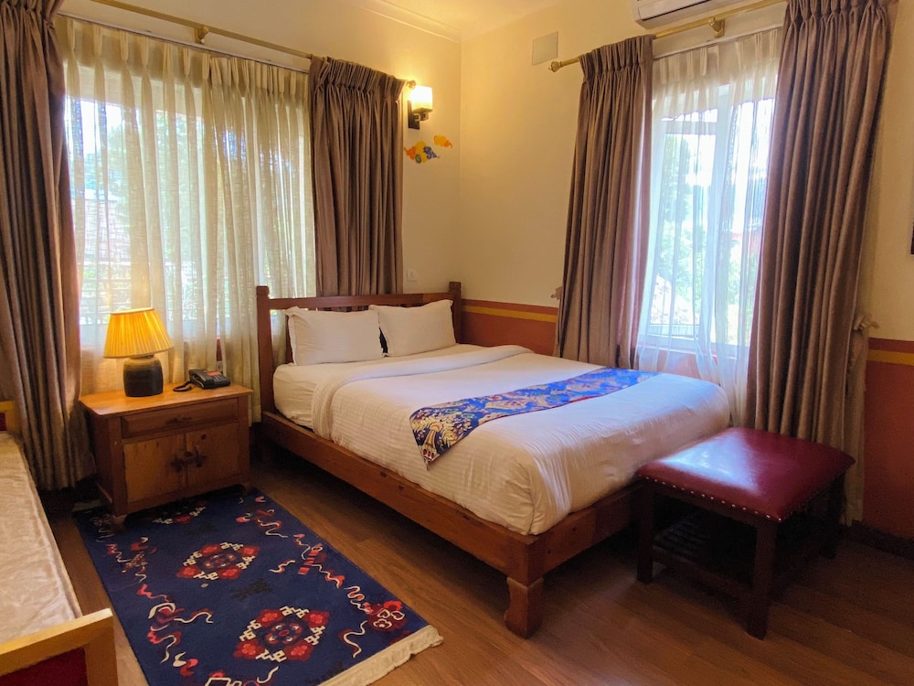 Deluxe Double or Twin Room, Garden View