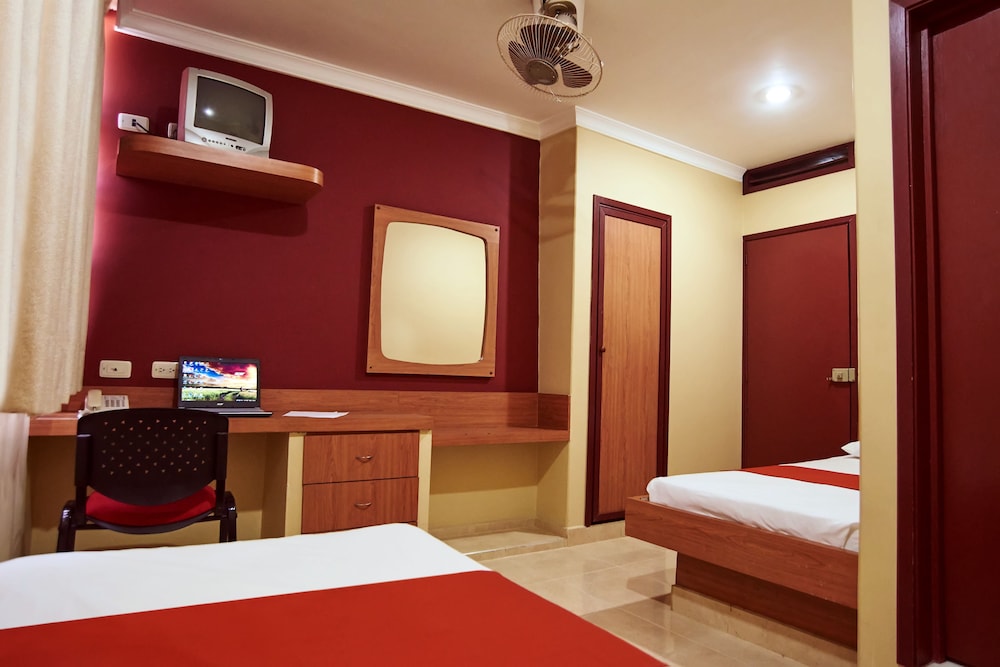 Basic Twin Room photo 1