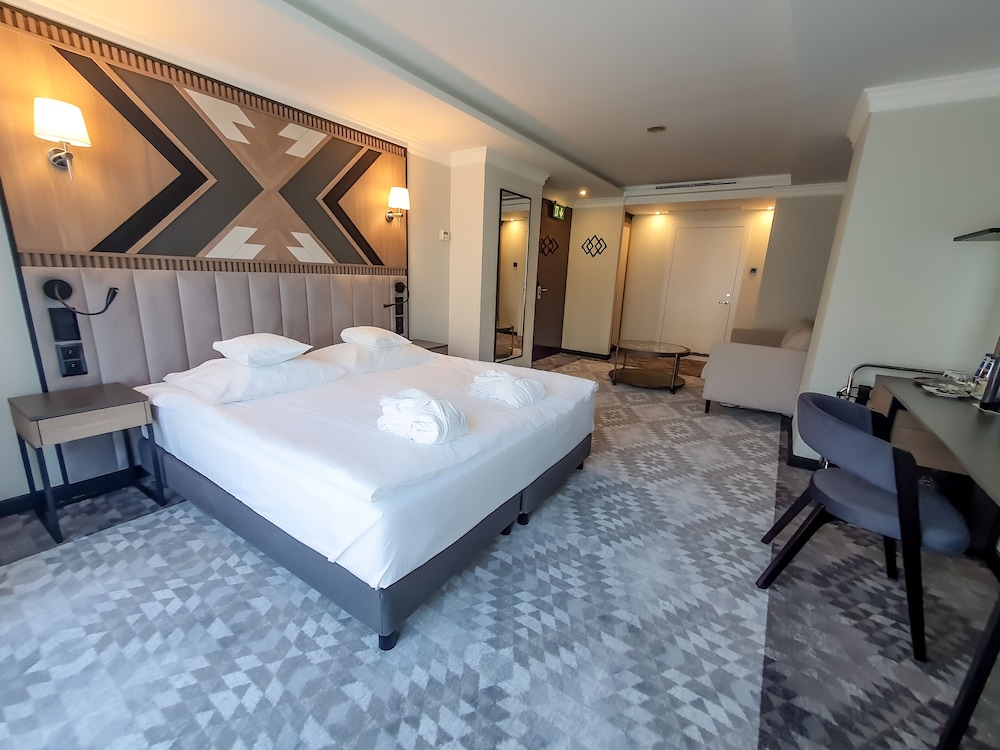 Standard Double Room - Photo 2