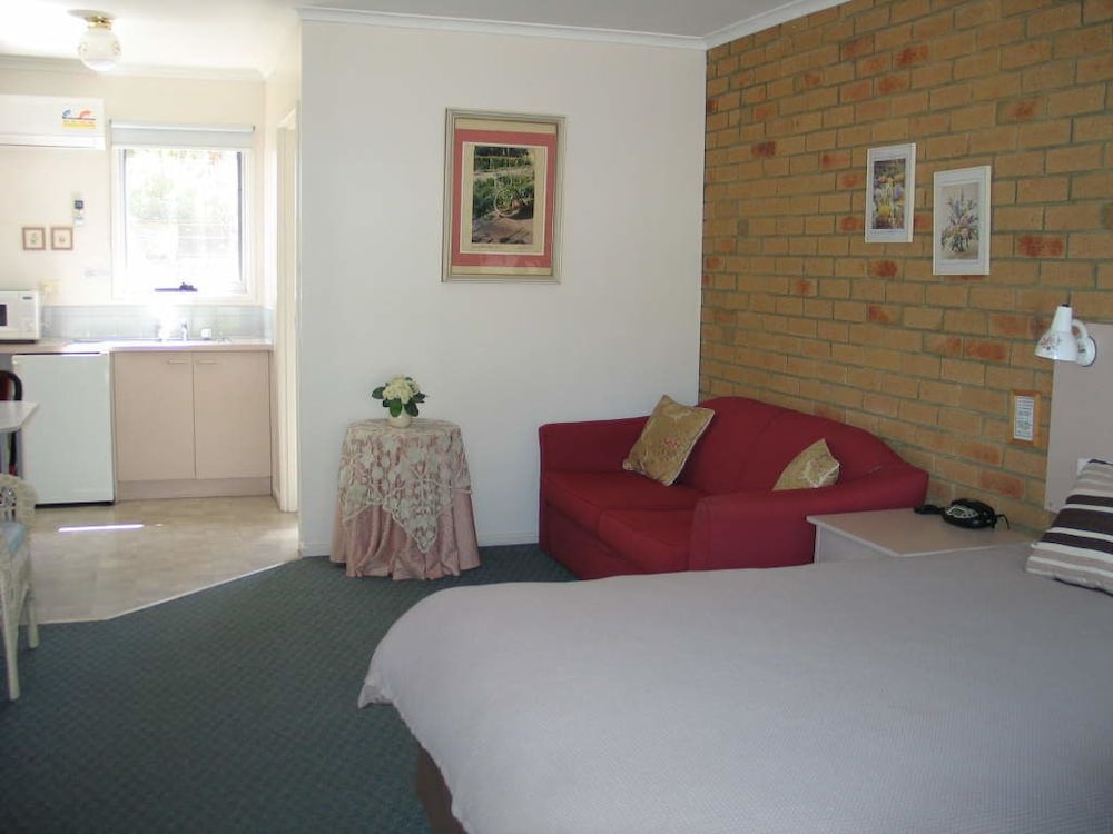 Deluxe Queen Room photo 3