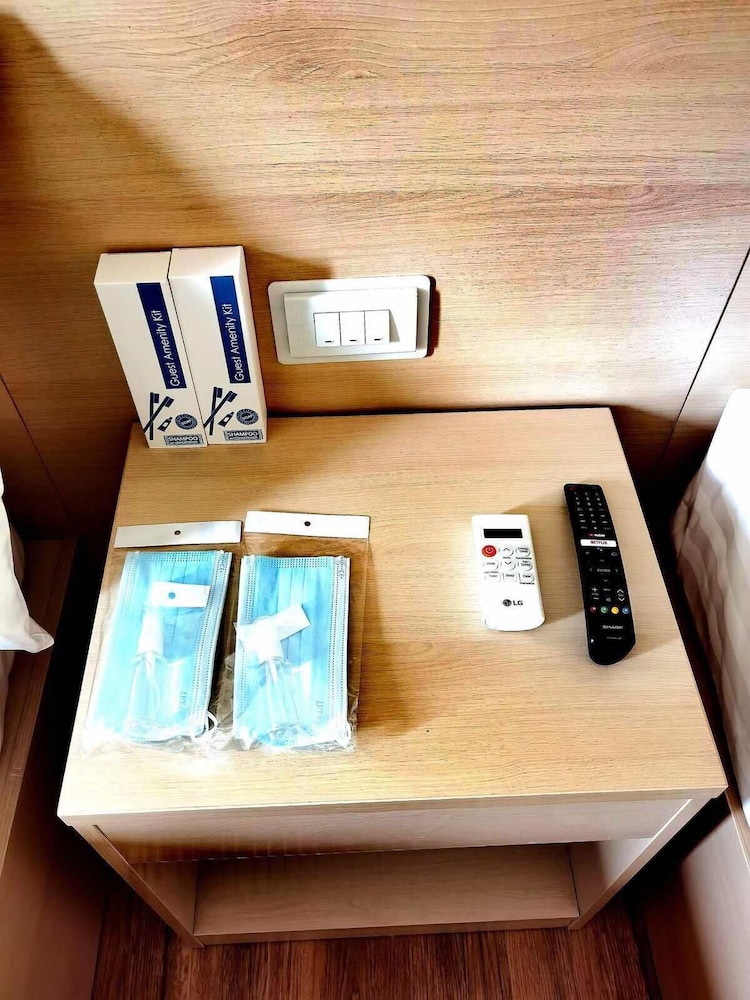 Superior Double Room, 2 Double Beds, Non Smoking, City View photo 1
