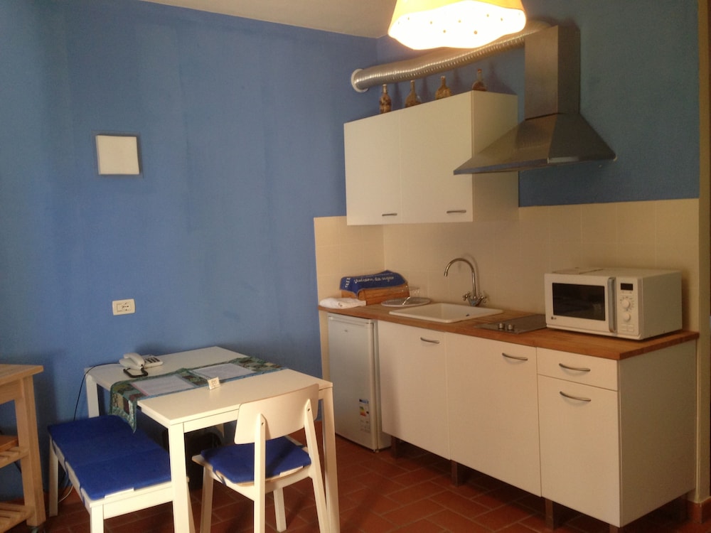 Apartment photo 3