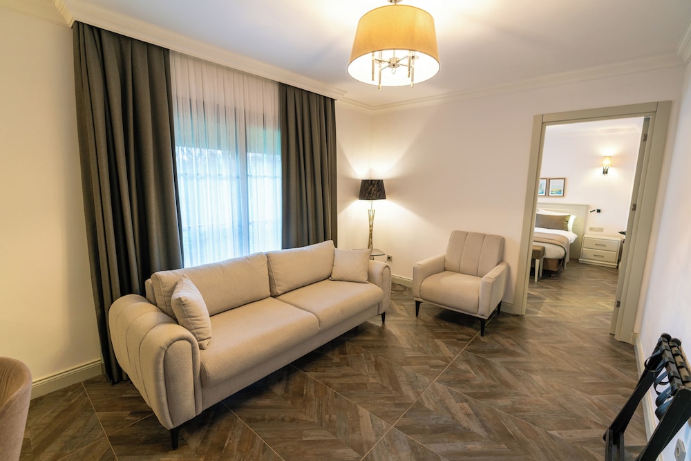 Standard Suite