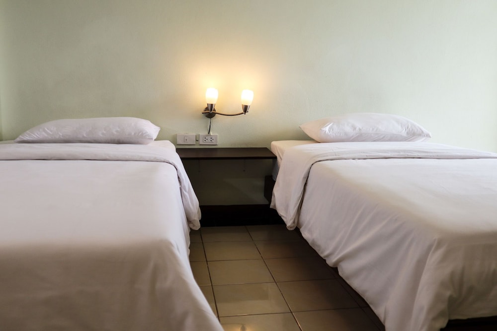 Standard Room / Twin Bed photo 1