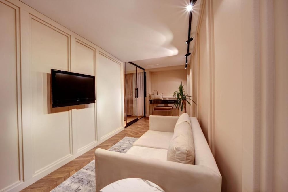 Family Suite photo 2