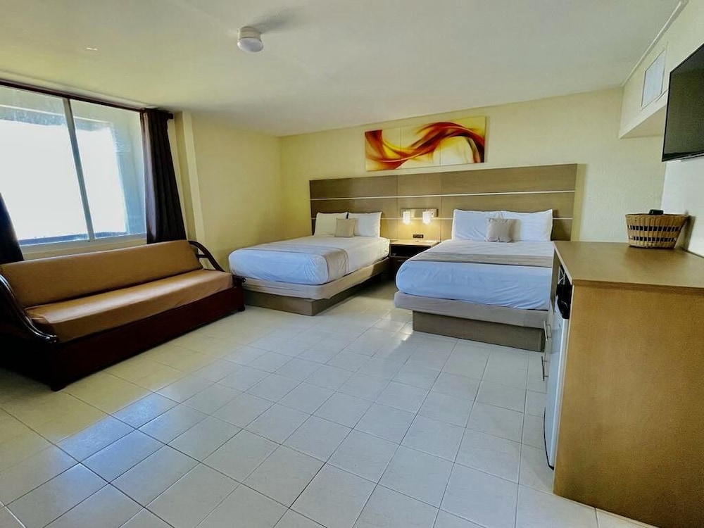 Deluxe Double Room, 2 Double Beds, Ocean View photo 2