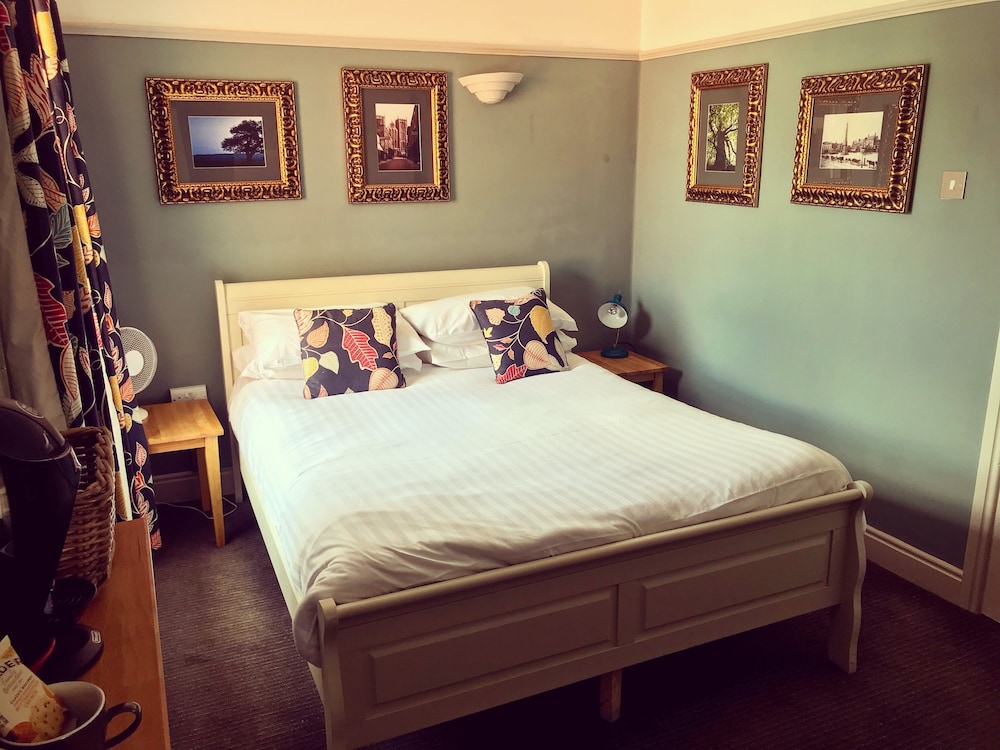 Small Double Room photo 2