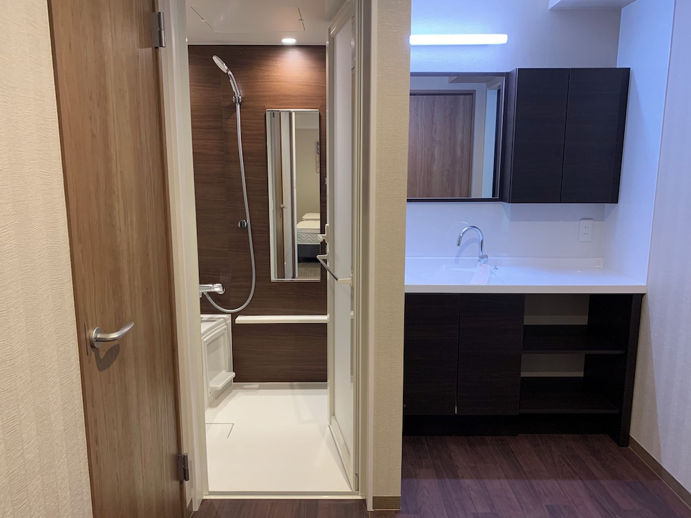 Deluxe Twin Room, Non Smoking, Kitchen - Photo 2