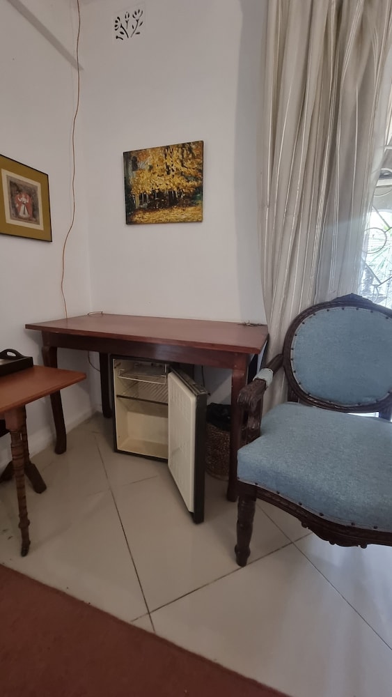 Comfort Room photo 3