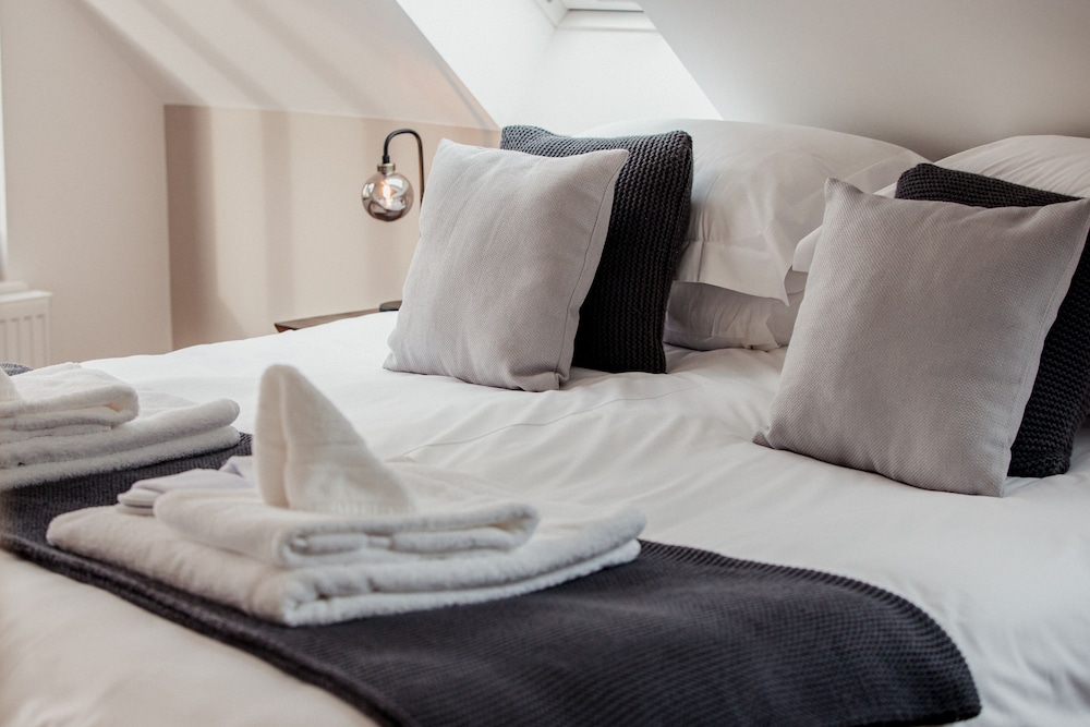 Luxury Apartment, Shared Bathroom (8 Person Lodge) photo 2