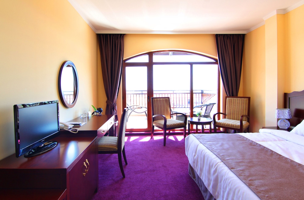 Deluxe Double Room, 1 Bedroom, Terrace, Resort View
