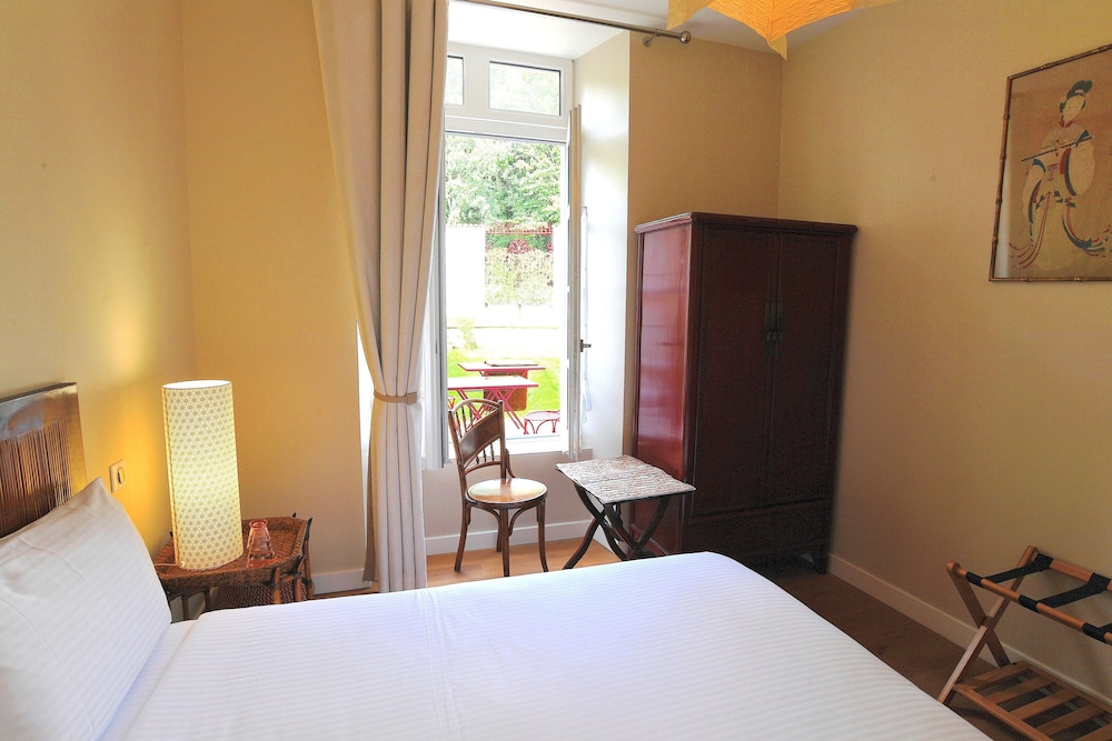 Luxury Double Room, Ensuite, Garden View (Orient) photo 2