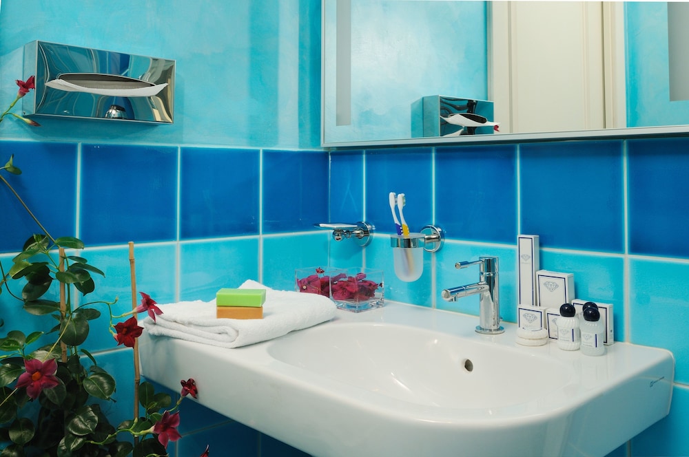 Superior Double Room - Photo 2