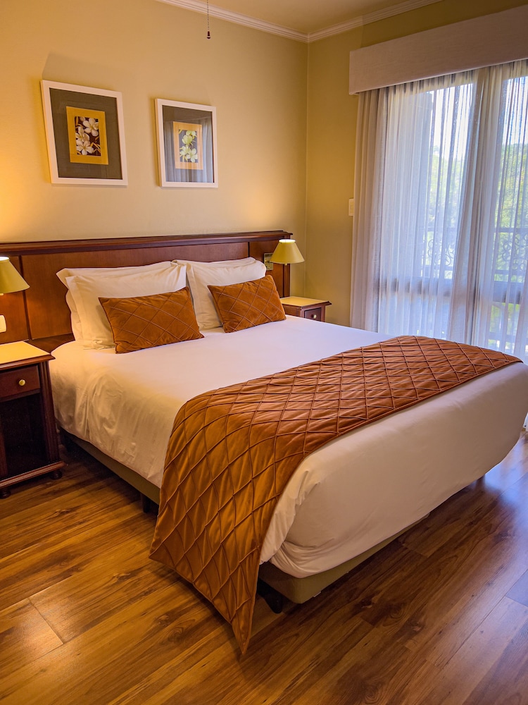 Available room