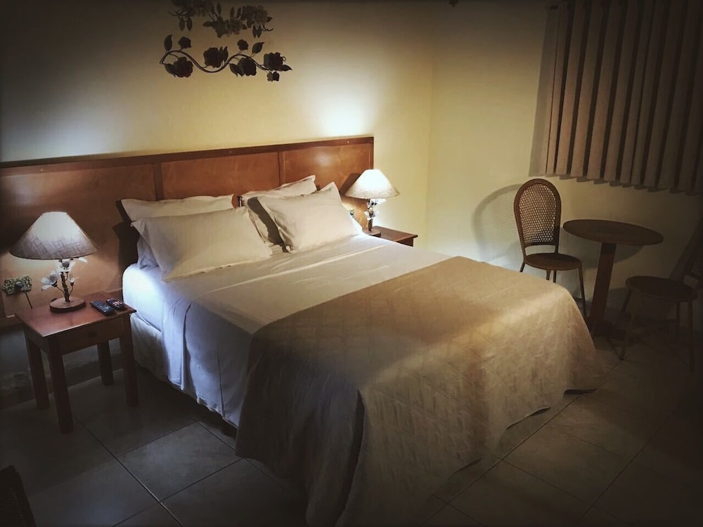 Traditional Suite, 1 Queen Bed photo 2