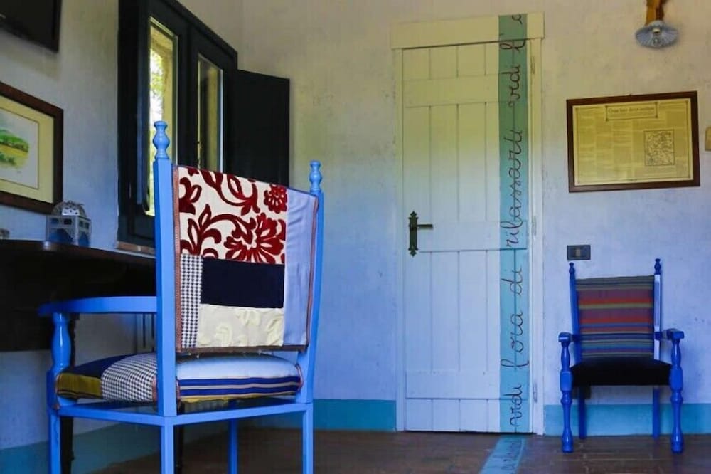 Room (Casale)