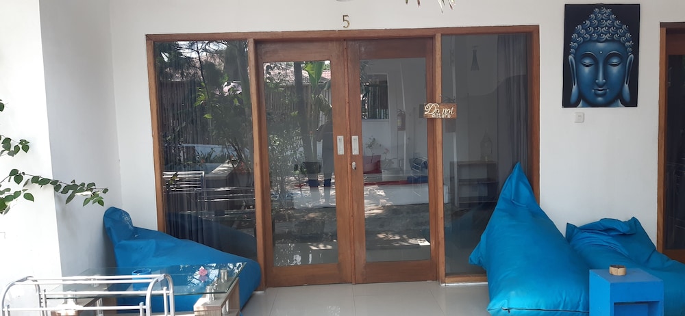 Deluxe Triple Room - Photo 8