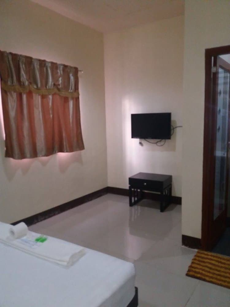 Queen Suite photo 2