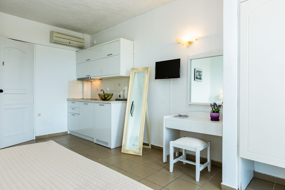 Executive Apartment, Sea View (Special Offer) photo 2
