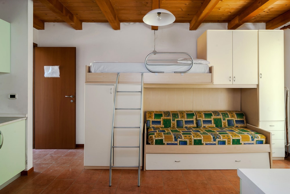 Bungalow (3 People) photo 1