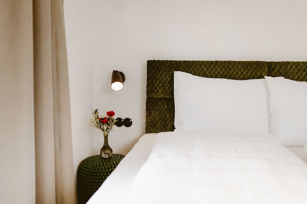 Double Room, Lake View photo 3