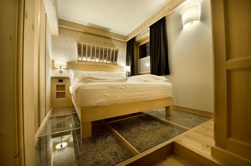 Deluxe Double Room, Balcony photo 3