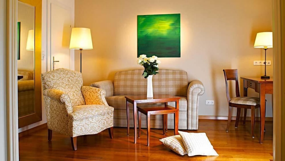Deluxe Suite, 2 Bedrooms, Balcony (Poesie) photo 3