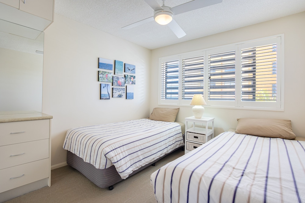 Premium Apartment, 2 Bedrooms, Beachside photo 2