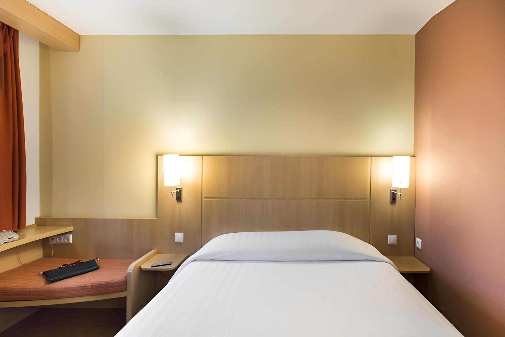 Standard Double Room, 1 Double Bed (Selected bed type is not guaranteed) photo 2