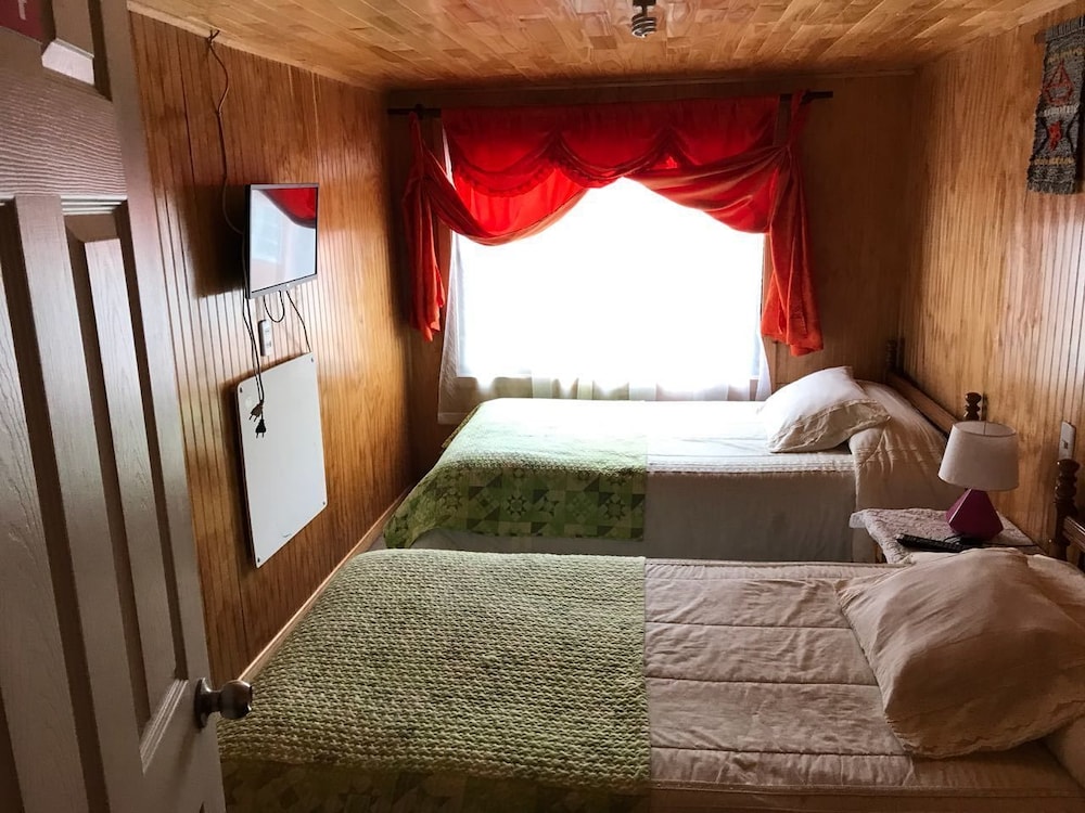 Standard Double Room, 1 Double Bed, Non Smoking, Shared Bathroom photo 1