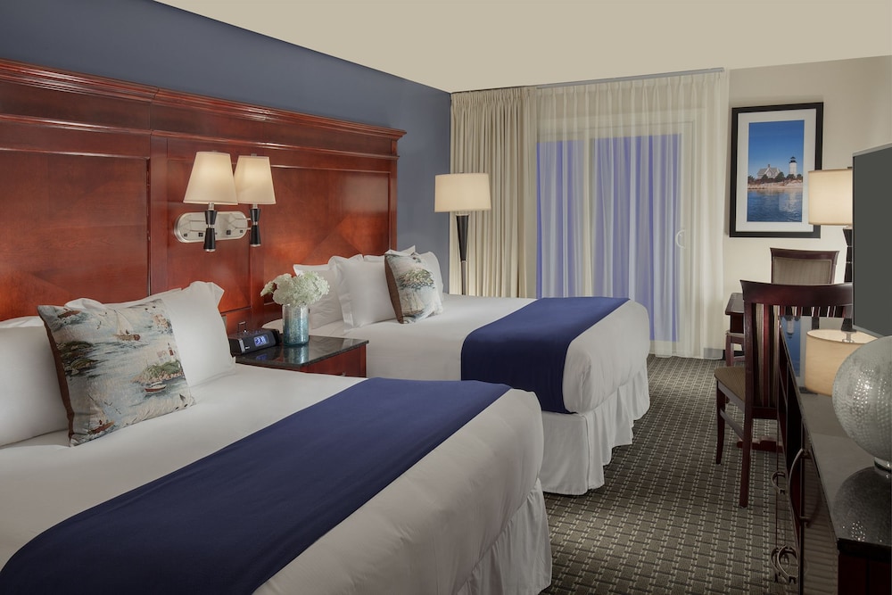 Traditional Room, 2 Queen Beds - Photo 1