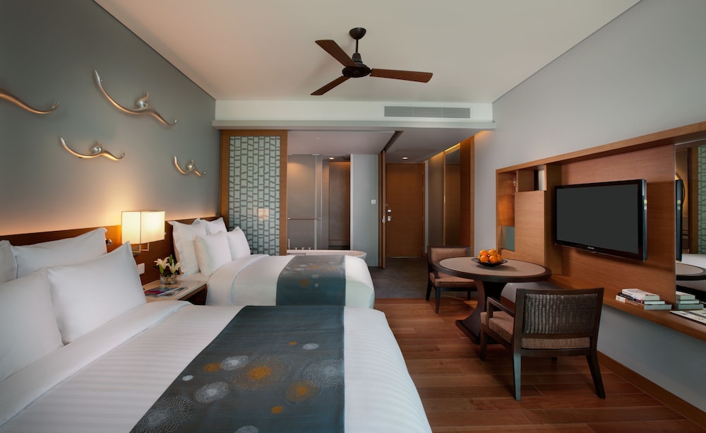 Room, 2 Double Beds, Ocean View