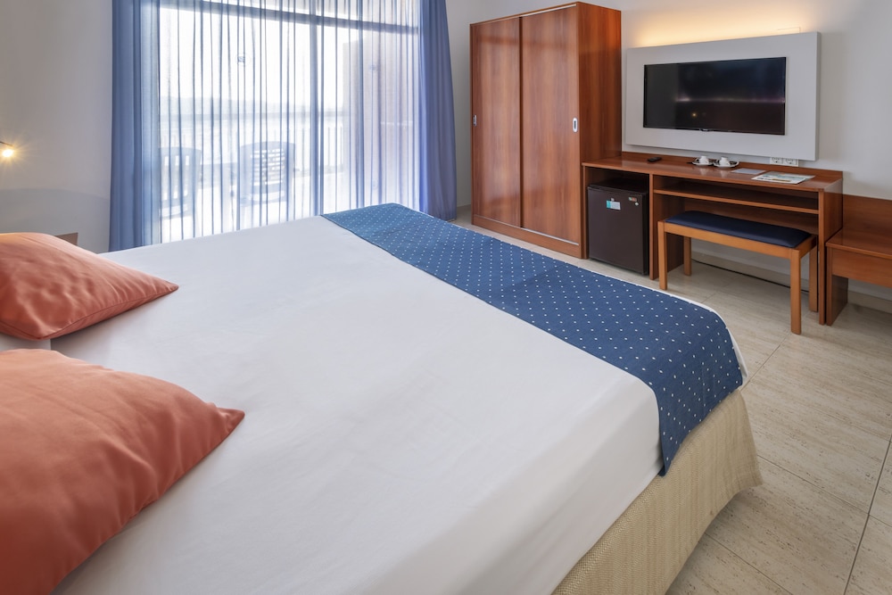 Double Room, Ocean View photo 3