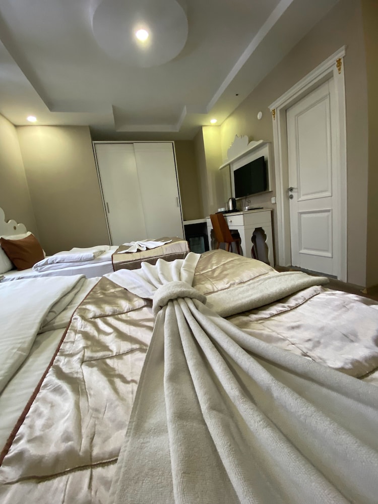 Standard Triple Room - Photo 6