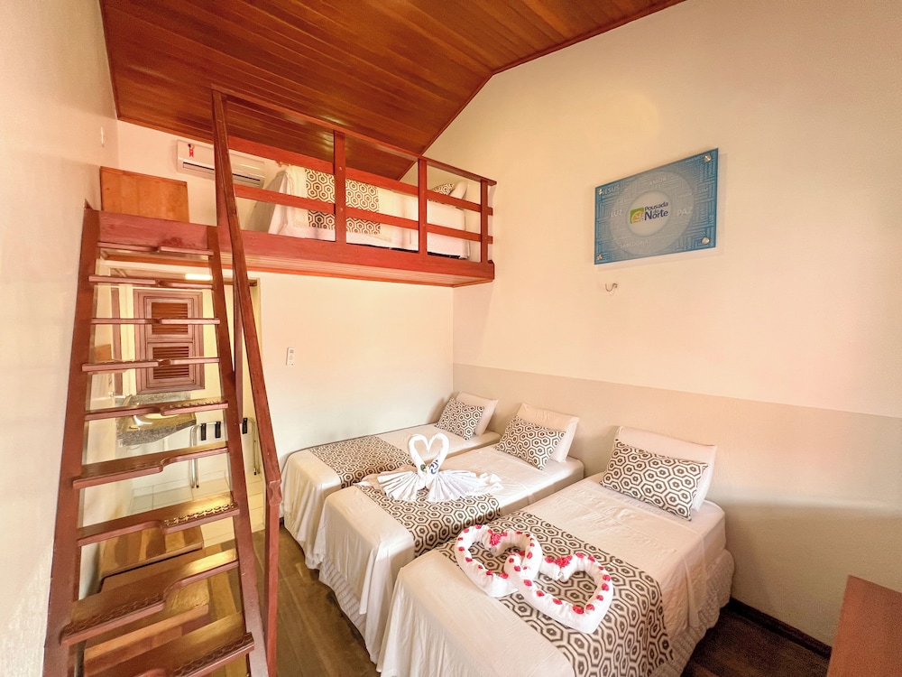 Family Room, Multiple Beds, Garden View photo 2
