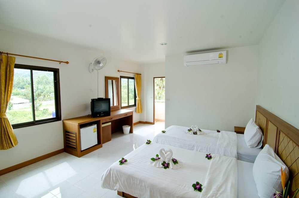 Standard Double Room, No Windows - Photo 12